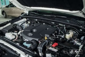 so-sanh-xe-vinfast-lux-sa2-0-2021-va-toyota-fortun-4038