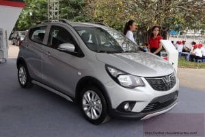 xe-vinfast-fadil-ban-tieu-chuan-mau-bac-de-sat-silver-scaled