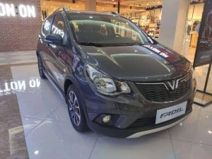 xe-vinfast-fadil-mau-xam-menh-kim-menh-thuy