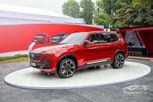 hong-xe-vinFast-lux-sa20-2019-suv-muaxegiatot-vn-4