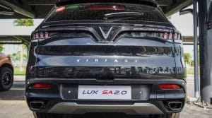 ngoai-that-vinfast-lux-sa2-04-76840j8