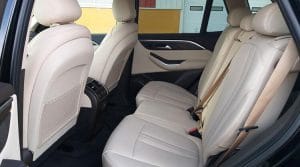 noi-that-vinfast-lux-sa2-02-76843j8