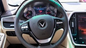 noi-that-vinfast-lux-sa2-03-76844j8