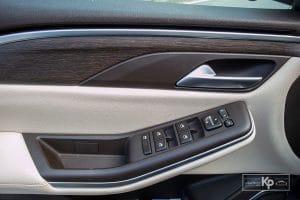 so-sanh-xe-kia-sorento-va-vinfast-lux-sa2-0-oto-co-8547