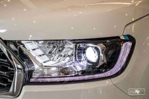 so-sanh-xe-vinfast-lux-sa2-0-2021-va-ford-everest-10ba