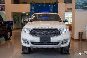 so-sanh-xe-vinfast-lux-sa2-0-2021-va-ford-everest-b784