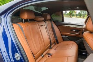 hàng ghế sau nội thất da nappa Nâucủa VinFast Lux A2.0 bản cao cấp (premium)