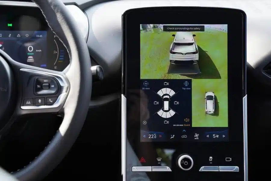 Camera lùi 360 độ của xe điện vinfast vf e34