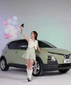 Xe Vinfast VF5 màu xanh lá nhạt