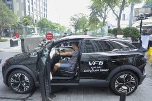 chi-phi-van-hanh-xe-dien-vinfast-vf6-so-voi-xe-xang-va-chi-phi-2ueqFM