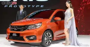 so-sanh-vinfast-vf5-va-honda-brio-4yj5qRA