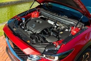 so-sanh-vinfast-vf6-va-mazda-cx5-12MkeBnJ