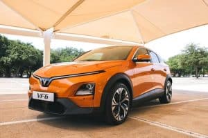 so-sanh-vinfast-vf6-va-toyota-yaris-cross-3ZucCxv