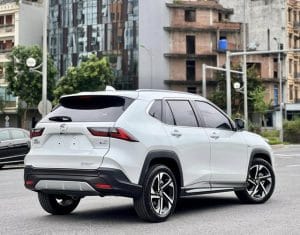 so-sanh-vinfast-vf6-va-toyota-yaris-cross-6YYMJQ5