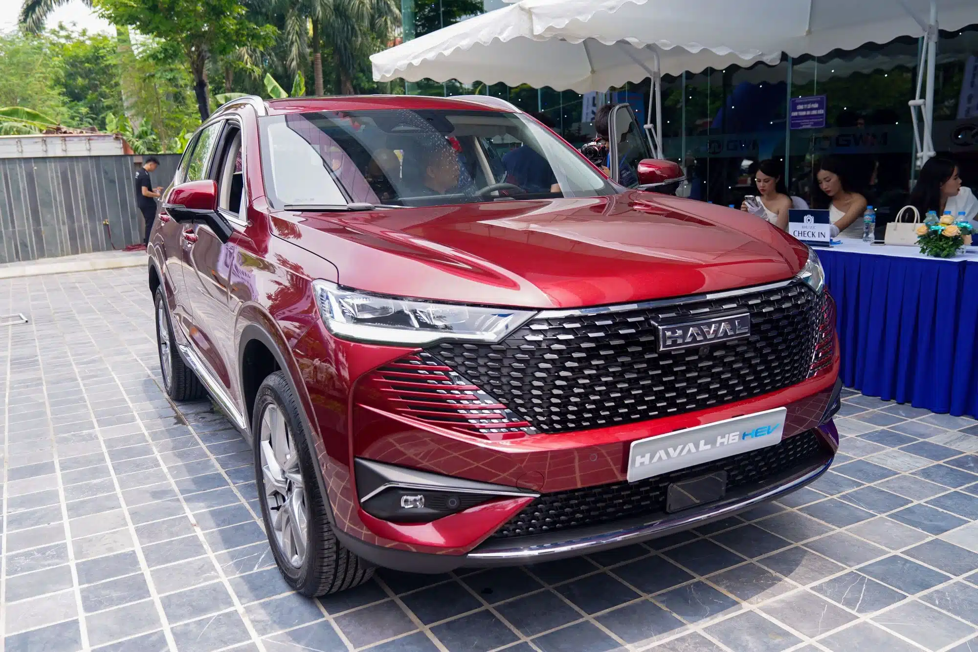 So sánh VinFast VF7 và Haval H6 - Nên chọn xe nào? - 21 - VinFast Sài Gòn