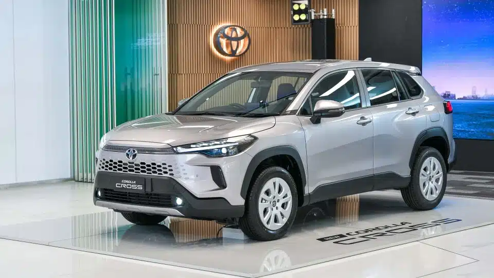So sánh Vinfast VF7 và Toyota Corolla Cross - 30 - VinFast Sài Gòn
