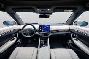 so-sanh-vinfast-vf7-va-toyota-corolla-cross-13hIUWta