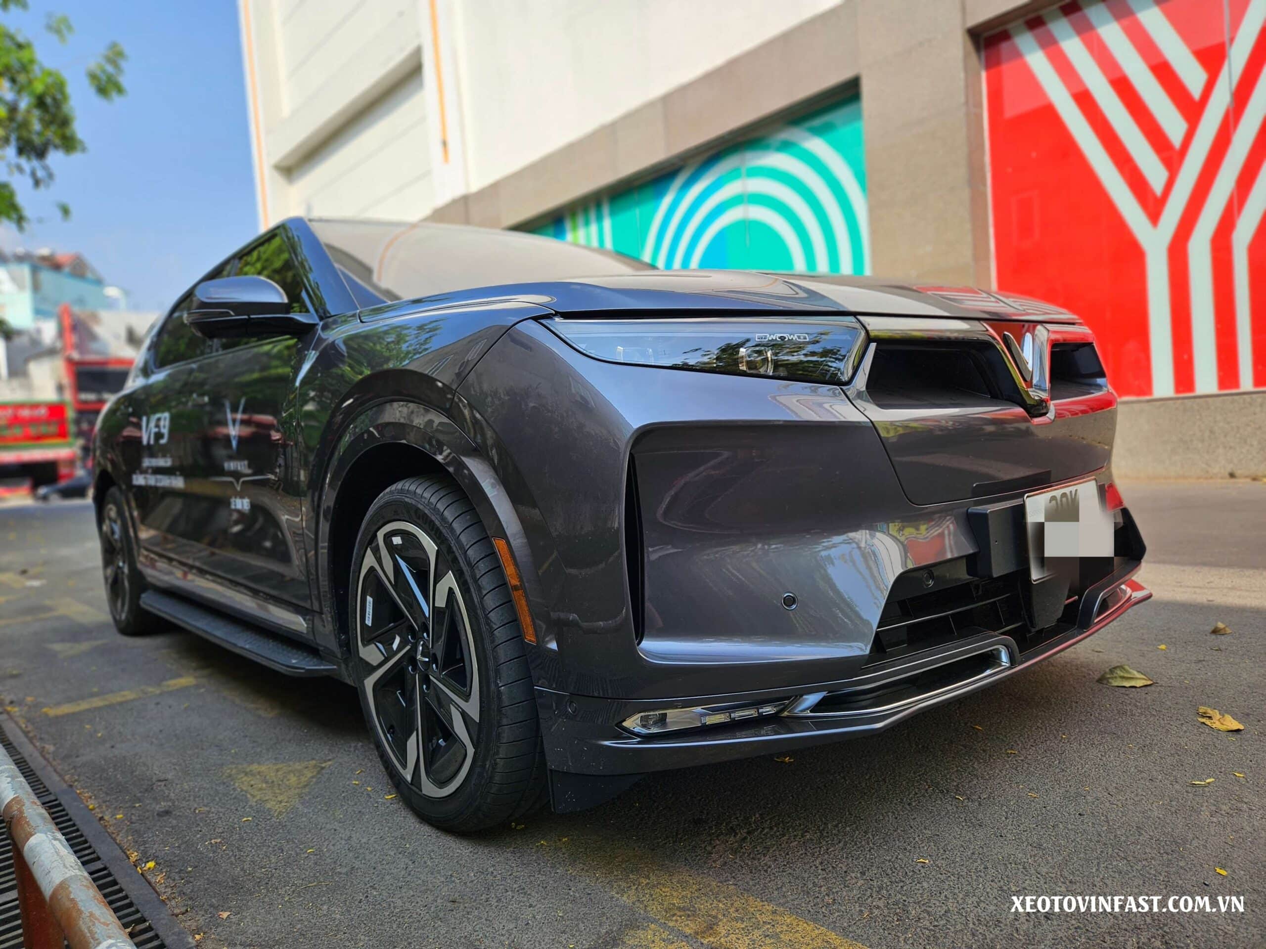 Đánh giá các chi tiết hoàn thiện và mức độ chính xác chất lượng vật liệu của VinFast VF9