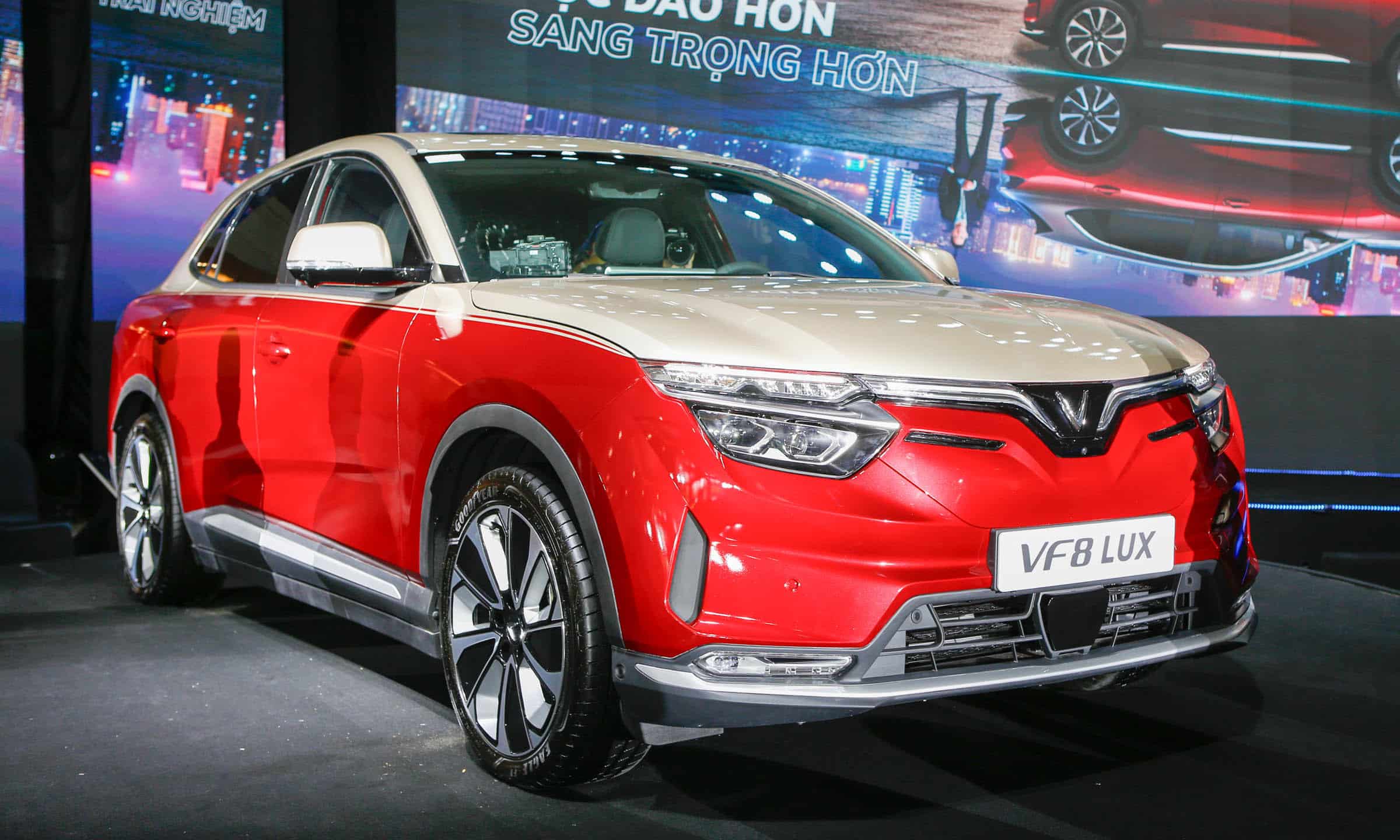 Giá bán và chi phí vận hành của VinFast VF8 và Audi Q7