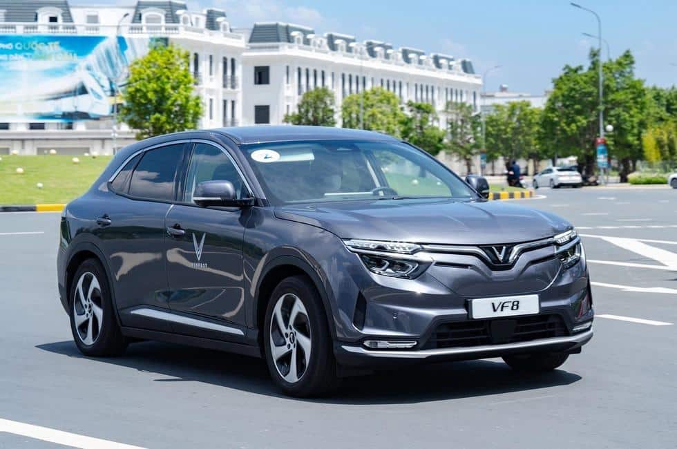 So sánh các tính năng an toàn của VinFast VF8 và BMW X3