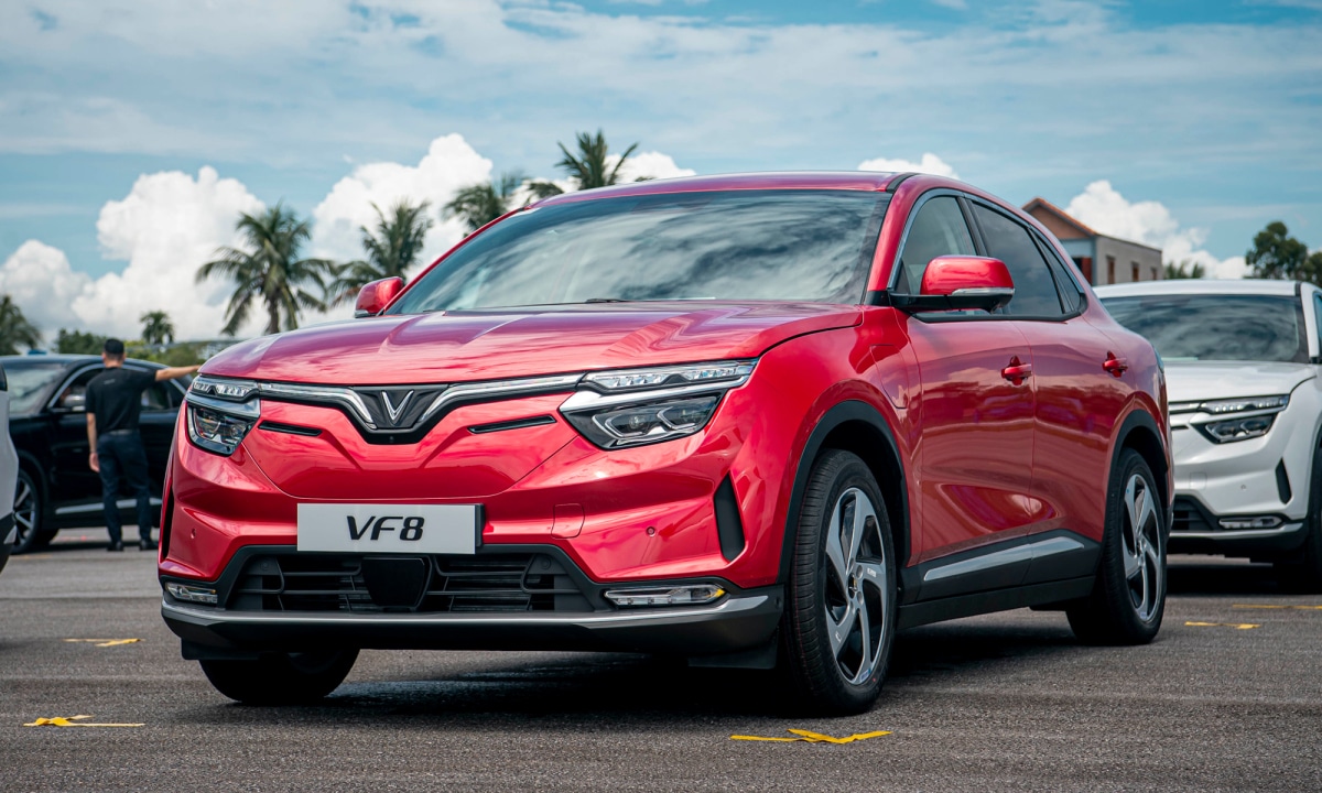 Hiệu suất động cơ của vinfast vf8 và ford everest so sánh