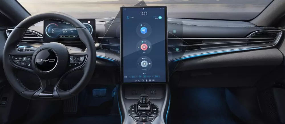 Nội thất và tính năng tiện nghi bên trong của byd seal so sánh vinfast vf9