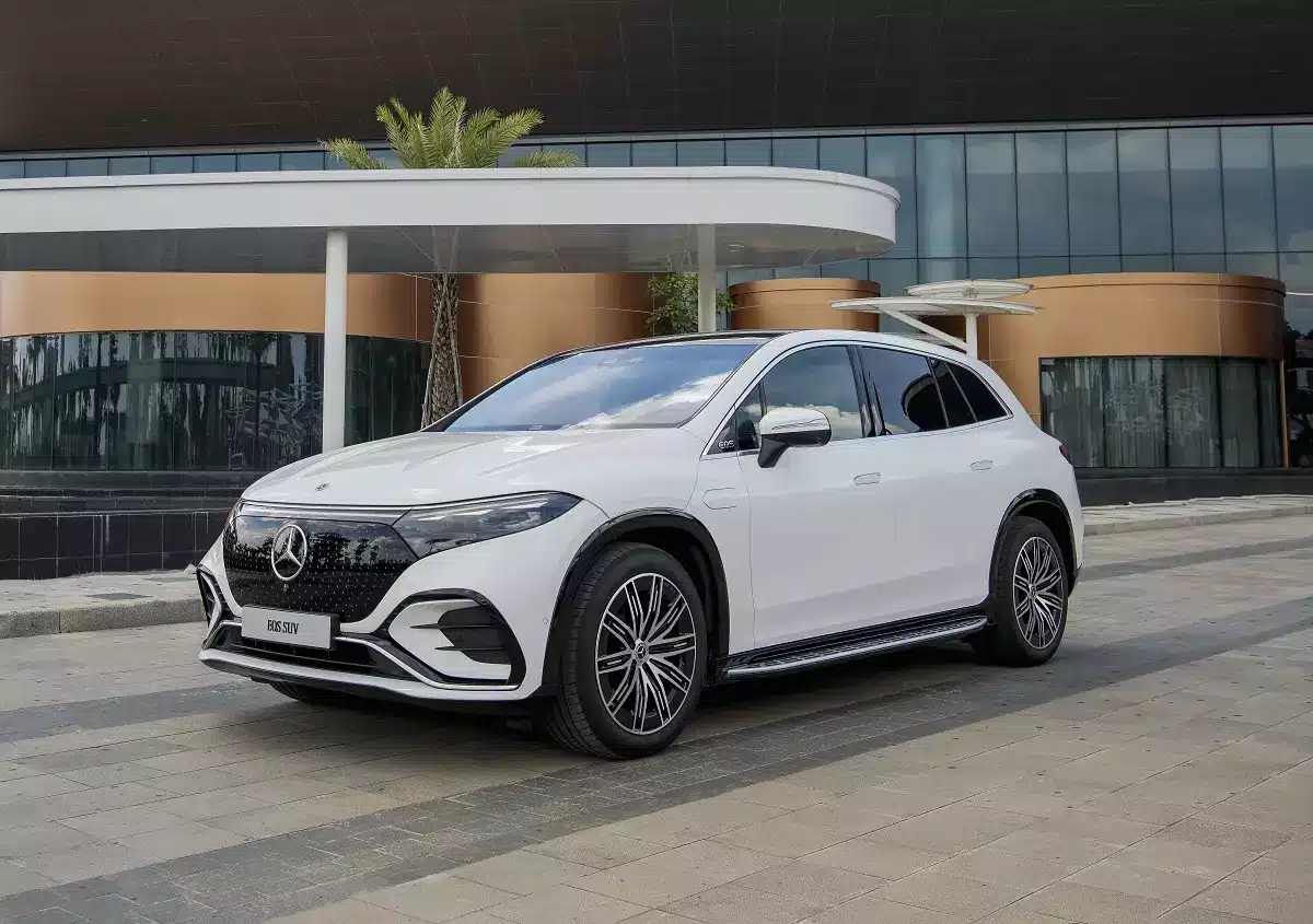 So sánh VinFast VF9 và Mercedes-Benz EQS SUV: Lựa chọn hợp lý cho từng người tiêu dùng - 21 - VinFast Sài Gòn Giá bán và chi phí vận hành của VinFast VF9 và Mercedes-Benz EQS SUV so sánh