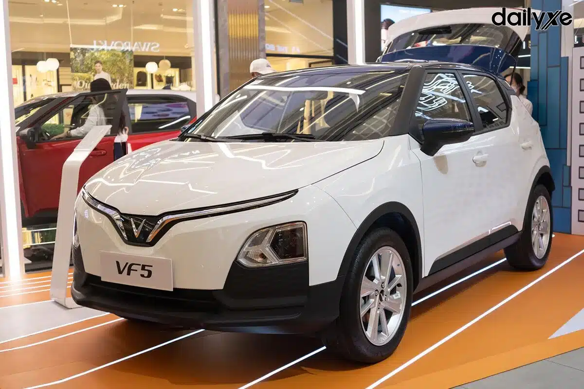 VinFast Phú Quốc - Showroom và Xưởng Dịch Vụ VinFast Phú Quốc chính hãng tại tỉnh Phú Quốc - 28 - VinFast Sài Gòn VinFast VF 5 Plus Phú Quốc - Đại lý chính hãng tại tỉnh