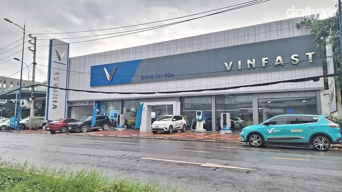 VinFast Đông Sài Gòn Trường Chinh - Showroom và Xưởng Dịch Vụ VinFast Đông Sài Gòn trên đường Trường Chinh chính hãng tại thành phố Hồ Chí Minh - 14 - VinFast Sài Gòn