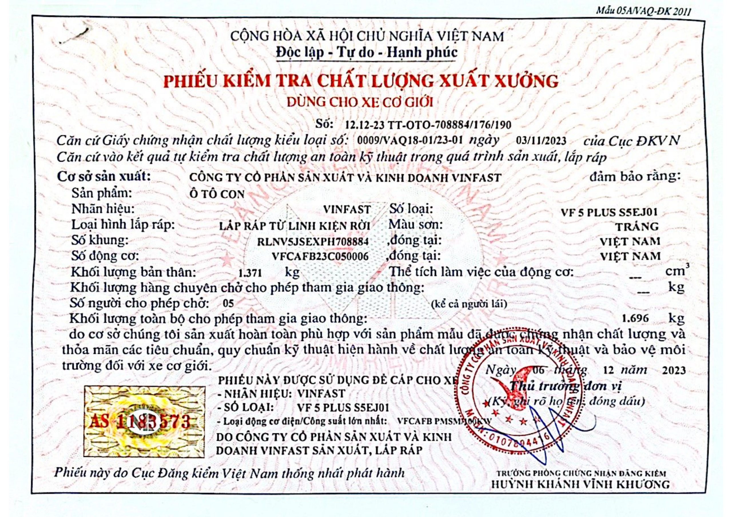 Phiếu kiểm tra chất lượng xuất xưởng 5 loại giấy tờ bắt buộc khi đăng ký xe vinfast chính sách corporate 2025