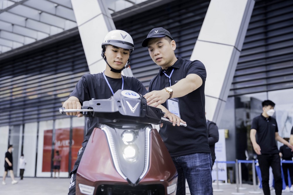 Những lợi ích khi mua xe điện qua hình thức trả góp