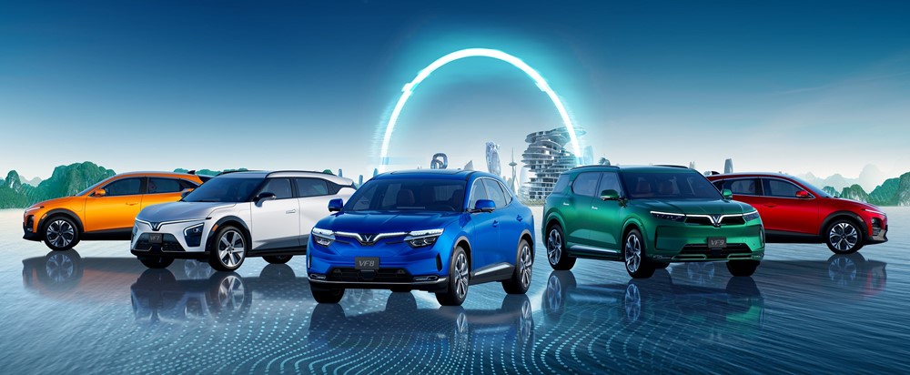 Hướng dẫn 7 bước đăng ký xe công VinFast ưu đãi 10% theo chuẩn Nhà nước - 10 - VinFast Sài Gòn Bước 6: lắp đặt biển số xe hướng dẫn 7 đăng ký công vinfast ưu đãi 10% theo chuẩn nhà nước