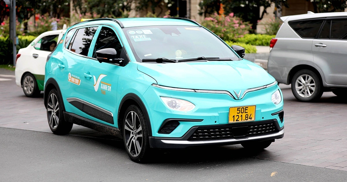 Lợi ích và hạn chế của việc trở thành đối tác platform nên làm tài xế xanh sm hay platform? so sánh chi tiết chính sách 2025