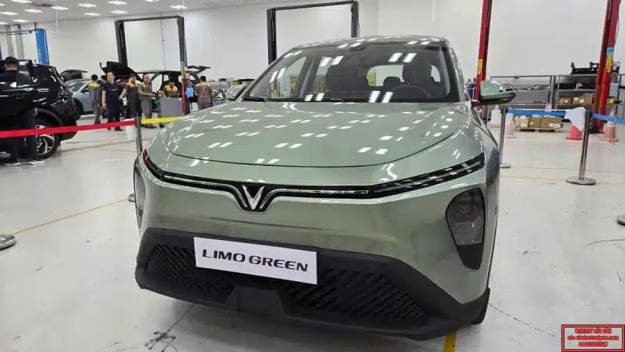 Giá Xe VinFast Limo Green 2025 - MPV Điện 7 Chỗ: Cập Nhật Bảng Giá Xe, Chương Trình Khuyến Mãi, Thông Số Kỹ Thuật & Các Thông Tin Chính Hãng Mới Nhất - 118 - VinFast Sài Gòn xe-vinfast-limo-xe-dien-7-cho-cua-vinfast_20250609-05_vinfast-sai-gon_oto-vinfastsaigon.com_