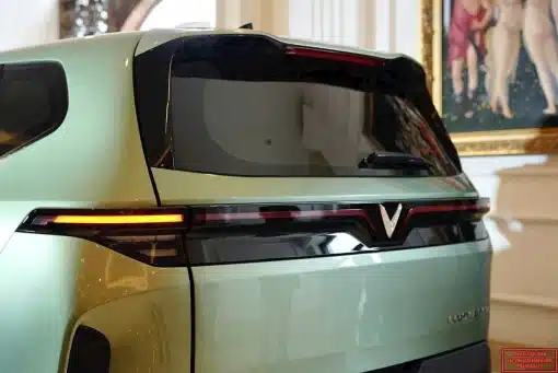 xe-vinfast-limo-xe-dien-7-cho-vinfast_20250609-15_vinfast-sai-gon_oto-vinfastsaigon.com_
