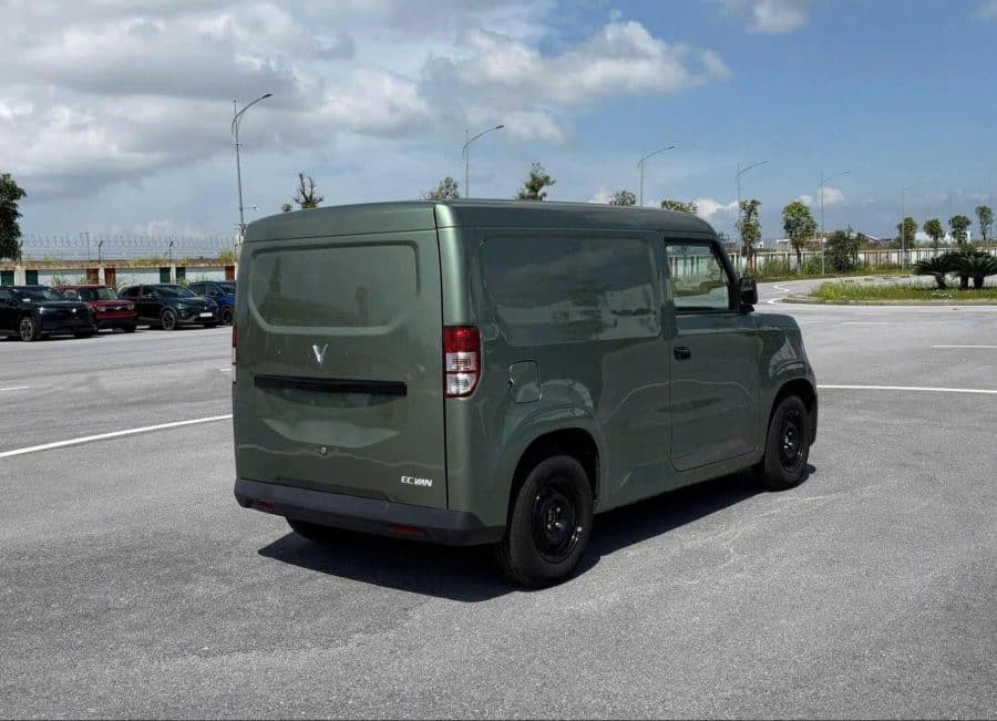 vinfast-ec-van